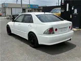 2003 Toyota Altezza AS200 Wise Selection II Pearl Sedan for sale, Japanese used car export - photo 4 of 41 | GULJI TRADERS