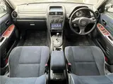 2003 Toyota Altezza AS200 Wise Selection II Pearl Sedan for sale, Japanese used car export - photo 8 of 41 | GULJI TRADERS