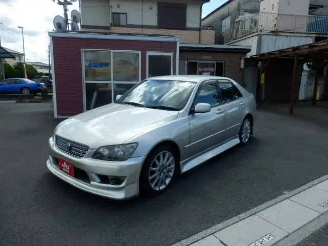2004 Toyota Altezza AS200L Edition Silver Sedan for sale, Japanese used car export | GULJI TRADERS