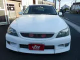 2004 Toyota Altezza 2.0 RS200 Z Edition White Sedan for sale, Japanese used car export - photo 6 of 37 | GULJI TRADERS
