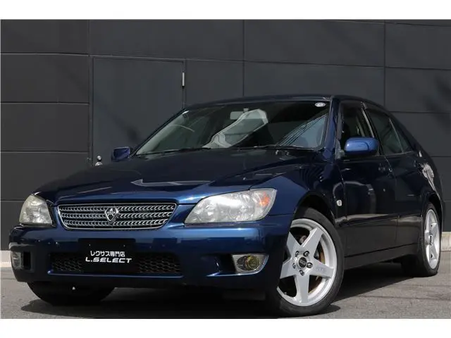2004 Toyota Altezza AS200 Blue Sedan for sale, Japanese used car export | GULJI TRADERS