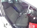 2004 Toyota Altezza AS200Z Edition (late model) White Sedan for sale, Japanese used car export - photo 7 of 42 | GULJI TRADERS