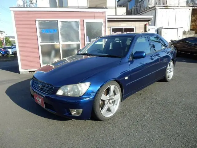 2005 Toyota Altezza 2.0 AS200 Z Edition Blue Sedan for sale, Japanese used car export | GULJI TRADERS