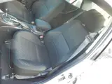 2005 Toyota Altezza 2.0 AS200 Z Edition White Sedan for sale, Japanese used car export - photo 12 of 40 | GULJI TRADERS