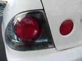 2005 Toyota Altezza 2.0 AS200 Z Edition White Sedan for sale, Japanese used car export - photo 29 of 40 | GULJI TRADERS