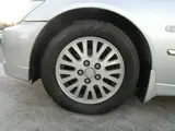 2002 Toyota Altezza Gita AS200Wise Selection II Silver Sedan for sale, Japanese used car export - photo 18 of 45 | GULJI TRADERS