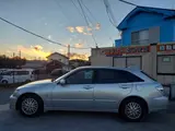 2002 Toyota Altezza Gita AS200Wise Selection II Silver Sedan for sale, Japanese used car export - photo 20 of 45 | GULJI TRADERS