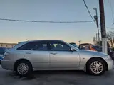 2002 Toyota Altezza Gita AS200Wise Selection II Silver Sedan for sale, Japanese used car export - photo 23 of 45 | GULJI TRADERS