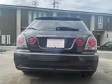 2003 Toyota Altezza Gita 2.0 AS200 Z Edition Gray Sedan for sale, Japanese used car export - photo 6 of 50 | GULJI TRADERS