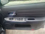 2003 Toyota Altezza Gita 2.0 AS200 Z Edition Gray Sedan for sale, Japanese used car export - photo 48 of 50 | GULJI TRADERS