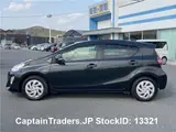 2017 Toyota Aqua Black Sedan for sale, Japanese used car export - photo 9 of 44 | GULJI TRADERS
