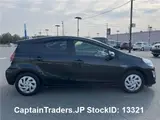 2017 Toyota Aqua Black Sedan for sale, Japanese used car export - photo 10 of 44 | GULJI TRADERS