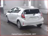 2019 Toyota Aqua Pearl Sedan for sale, Japanese used car export - photo 4 of 7 | GULJI TRADERS