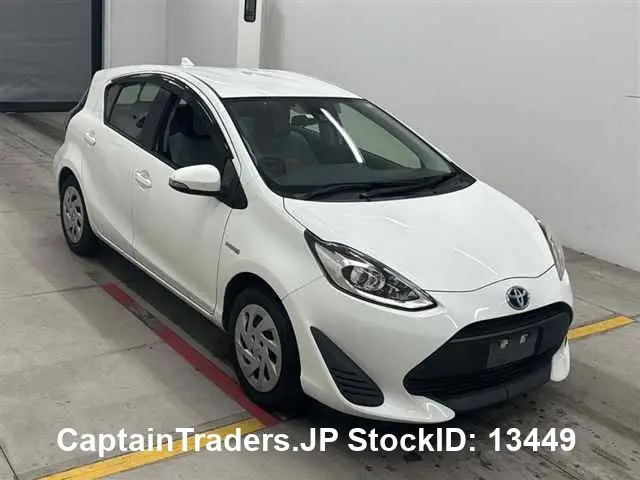 2019 Toyota Aqua - photo 1 2019 Toyota Aqua White Sedan for sale, Japanese used car export | GULJI TRADERS