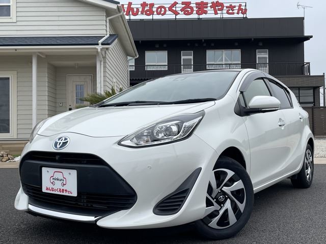 2021 Toyota Aqua 1.5 S - photo 1 2021 Toyota Aqua 1.5 S Sedan for sale, Japanese used car export - photo 1 of 80 | GULJI TRADERS