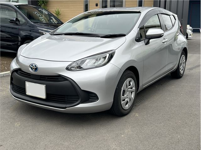 2021 Toyota Aqua X Sedan for sale, Japanese used car export - photo 1 of 20 | GULJI TRADERS