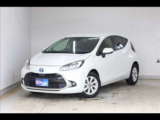 2021 Toyota Aqua Z Sedan for sale, Japanese used car export - photo 1 of 20 | GULJI TRADERS