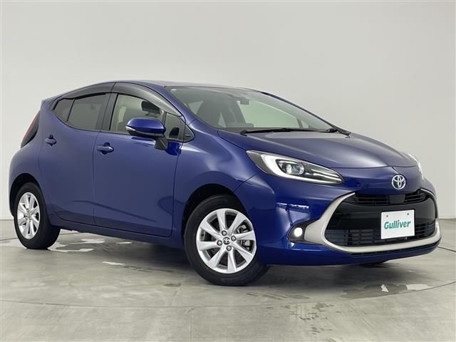 2021 Toyota Aqua Z - photo 1 2021 Toyota Aqua Z Sedan for sale, Japanese used car export - photo 1 of 24 | GULJI TRADERS