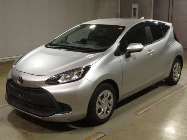 2021 Toyota Aqua X Sedan for sale, Japanese used car export - photo 1 of 11 | GULJI TRADERS