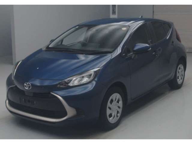 2021 Toyota Aqua G Sedan for sale, Japanese used car export - photo 1 of 3 | GULJI TRADERS