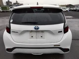 2021 Toyota Aqua B ECVT Sedan for sale, Japanese used car export - photo 2 of 9 | GULJI TRADERS