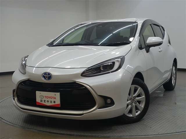 2022 Toyota Aqua 1.5 Z Sedan for sale, Japanese used car export - photo 1 of 32 | GULJI TRADERS