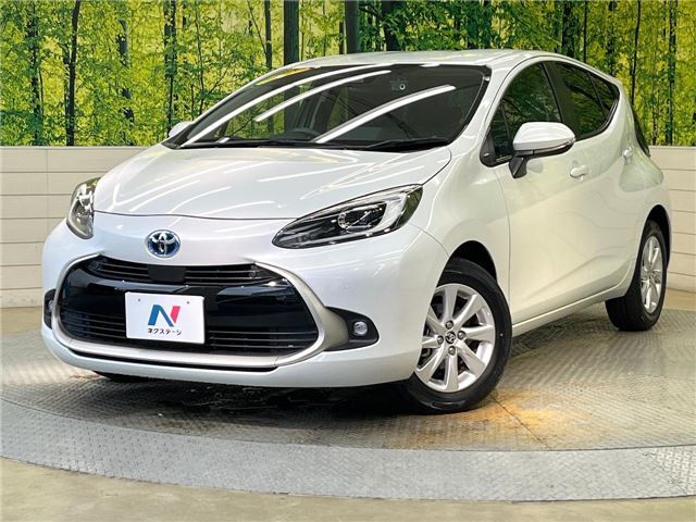 2022 Toyota Aqua Z - photo 1 2022 Toyota Aqua Z Sedan for sale, Japanese used car export - photo 1 of 30 | GULJI TRADERS