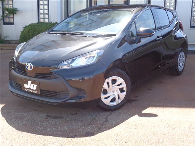 2022 Toyota Aqua X Sedan for sale, Japanese used car export - photo 1 of 28 | GULJI TRADERS
