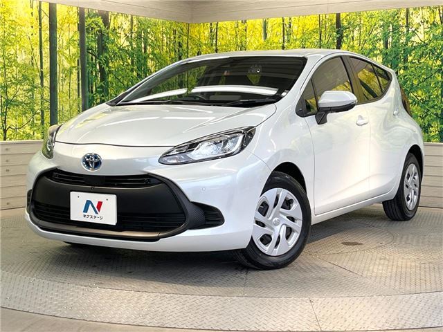 2022 Toyota Aqua X - photo 1 2022 Toyota Aqua X Sedan for sale, Japanese used car export - photo 1 of 30 | GULJI TRADERS