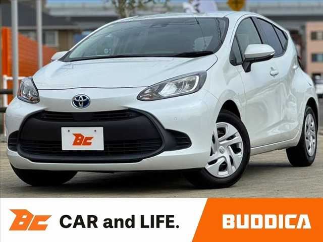 2022 Toyota Aqua - photo 1 2022 Toyota Aqua Sedan for sale, Japanese used car export - photo 1 of 42 | GULJI TRADERS
