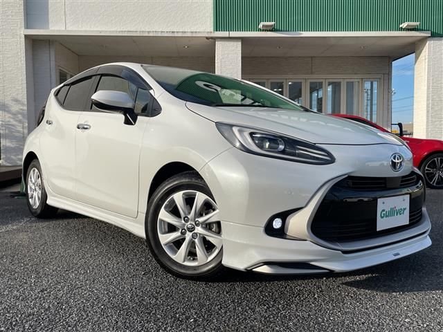 2022 Toyota Aqua Z - photo 1 2022 Toyota Aqua Z Sedan for sale, Japanese used car export - photo 1 of 23 | GULJI TRADERS