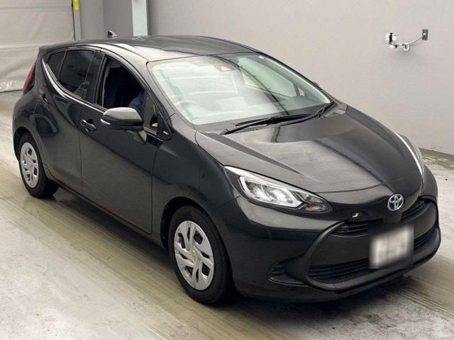 2022 Toyota Aqua X Sedan for sale, Japanese used car export - photo 1 of 9 | GULJI TRADERS
