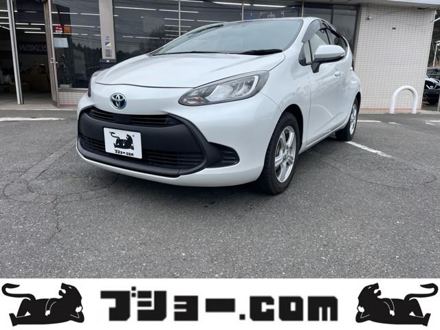 2023 Toyota Aqua 1.5 X Sedan for sale, Japanese used car export - photo 1 of 46 | GULJI TRADERS