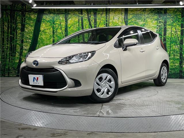 2023 Toyota Aqua G - photo 1 2023 Toyota Aqua G Sedan for sale, Japanese used car export - photo 1 of 30 | GULJI TRADERS