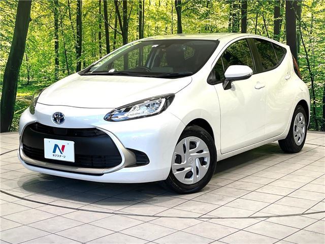 2023 Toyota Aqua G - photo 1 2023 Toyota Aqua G Sedan for sale, Japanese used car export - photo 1 of 30 | GULJI TRADERS