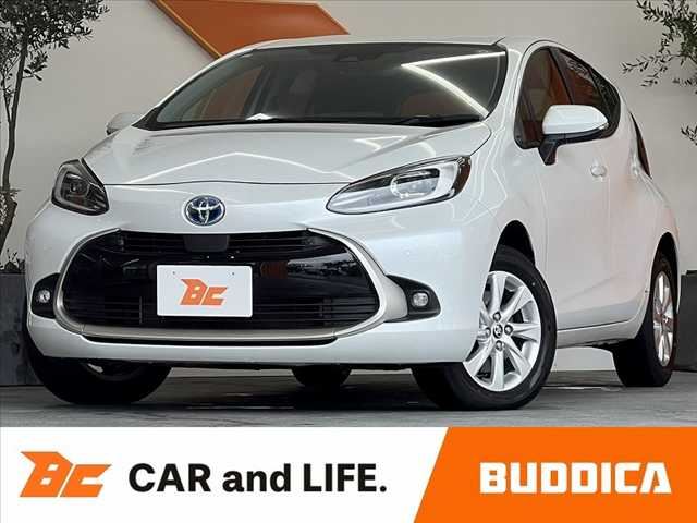 2023 Toyota Aqua - photo 1 2023 Toyota Aqua Sedan for sale, Japanese used car export - photo 1 of 48 | GULJI TRADERS