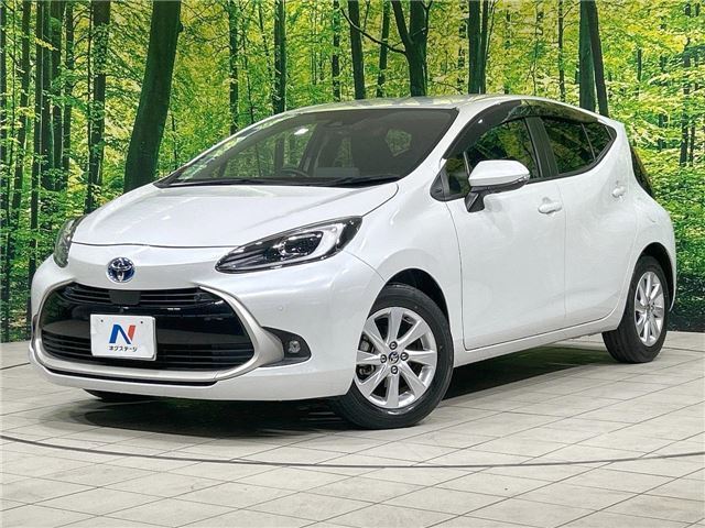 2023 Toyota Aqua Z Sedan for sale, Japanese used car export - photo 1 of 30 | GULJI TRADERS