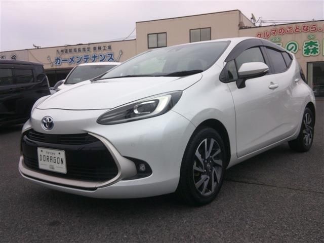 2023 Toyota Aqua Z - photo 1 2023 Toyota Aqua Z Sedan for sale, Japanese used car export - photo 1 of 30 | GULJI TRADERS