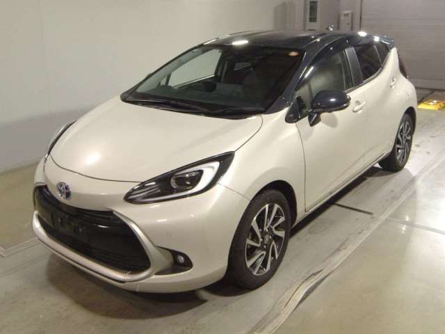2023 Toyota Aqua Z Sedan for sale, Japanese used car export - photo 1 of 15 | GULJI TRADERS