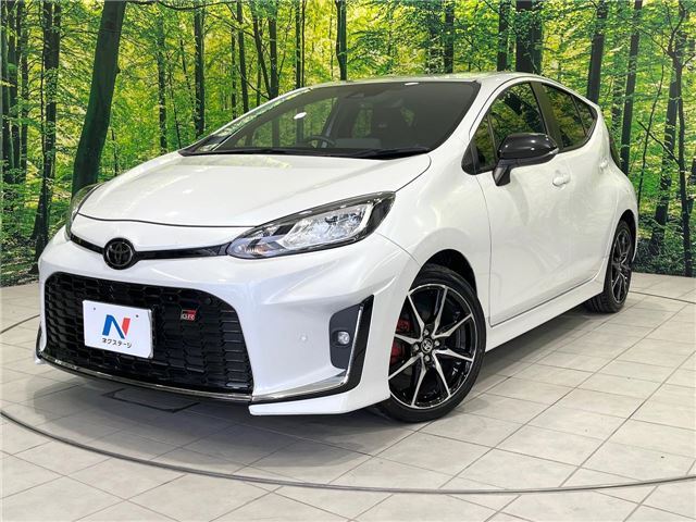 2024 Toyota Aqua GR Sport - photo 1 2024 Toyota Aqua GR Sport Sedan for sale, Japanese used car export - photo 1 of 30 | GULJI TRADERS