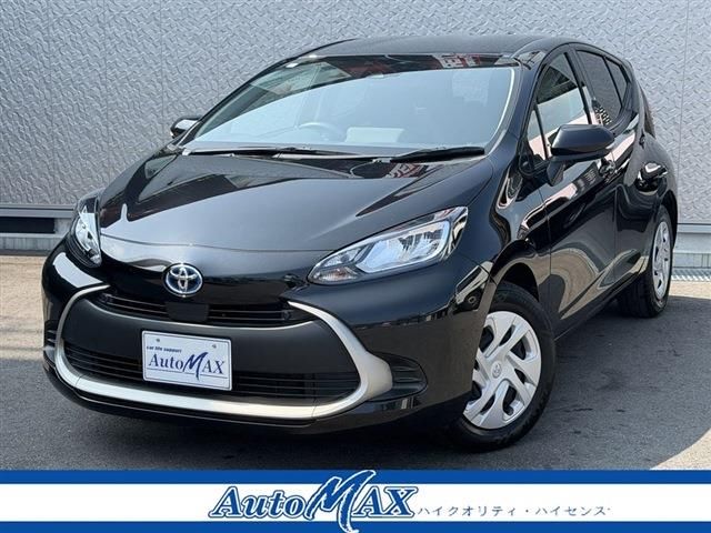 2024 Toyota Aqua 1.5 G - photo 1 2024 Toyota Aqua 1.5 G Sedan for sale, Japanese used car export - photo 1 of 30 | GULJI TRADERS
