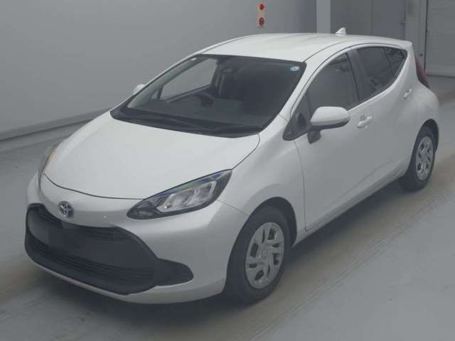 2024 Toyota Aqua X Sedan for sale, Japanese used car export - photo 1 of 12 | GULJI TRADERS