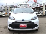 2024 Toyota Aqua X Sedan for sale, Japanese used car export - photo 4 of 16 | GULJI TRADERS