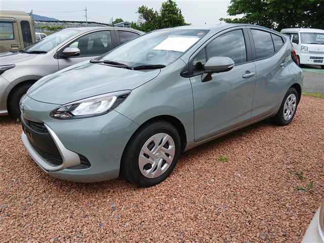 2024 Toyota Aqua G Sedan for sale, Japanese used car export - photo 1 of 9 | GULJI TRADERS