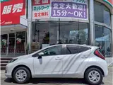 2025 Toyota Aqua 1.5 G E-Four 4WD Pearl Sedan for sale, Japanese used car export - photo 18 of 41 | GULJI TRADERS