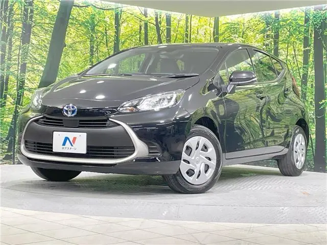 2025 Toyota Aqua G Black Sedan for sale, Japanese used car export - photo 1 of 30 | GULJI TRADERS