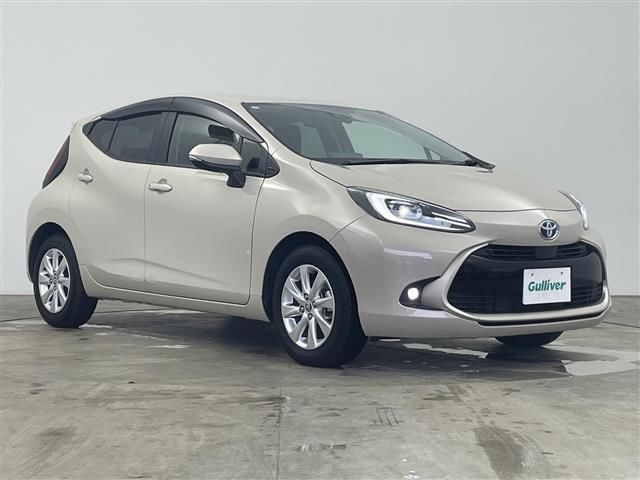 2025 Toyota Aqua Z Sedan for sale, Japanese used car export - photo 1 of 24 | GULJI TRADERS