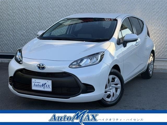 2025 Toyota Aqua 1.5 X Sedan for sale, Japanese used car export - photo 1 of 30 | GULJI TRADERS
