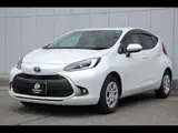 2025 Toyota Aqua 1500 G 5-door DCVT 2WD 5-seater Pearl Sedan for sale, Japanese used car export - photo 6 of 23 | GULJI TRADERS