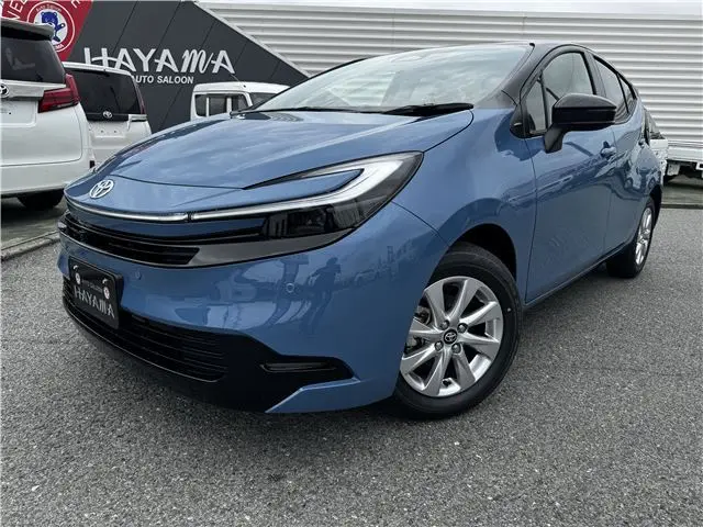2026 Toyota Aqua Z 10.5-inch D Audio / ETC 2.0 / Dashcam (front and rear) Other Sedan for sale, Japanese used car export | GULJI TRADERS